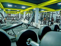 O sala unde te redescoperi ca o f. Ce Se IntamplÄƒ In Perioada IzolÄƒrii Cu Cel Mai Mare LanÅ£ Romanesc De SÄƒli De Sport