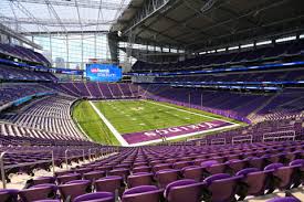 minnesota vikings open u s bank stadium with ambitious