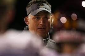 Weird haircuts and a long drive, but Loyola dominates Minooka