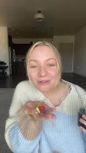 Omg my tongue is literally green￼