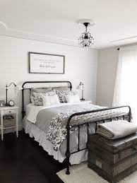 50 Rustic And Cozy Farmhouse Bedroom Designs For Your Next Renovation Bedroom Interior Farmhouse Bedroom Decor Home Decor Bedroom