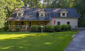 322 Bertha Rice Rd, Franklin, NC 28734