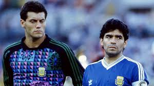 Последние твиты от sergio goycochea (@okgoyco90). Sergio Goycochea No Pudo Controlar El Llanto Desconsolado Al Aire Por La Muerte De Diego Maradona