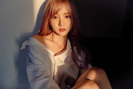 They have hair that are so dark brown they look nearly black so that's why when exposed in sunlight, it is so easy to see the brown in it. Wallpaper Model Asian Dyed Hair Looking At Viewer Shirt Women Indoors 2048x1366 Jeko98 1443807 Hd Wallpapers Wallhere