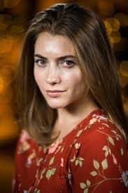 Anyone can tell me what space take one edit? 1) light (few edits) b) medium  (10-15 edits) c) heavy (20-30 edits) By "edit" I mean usage of tools  (develop, structure, color, burn,