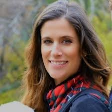 Nora Perkins's Instagram, Twitter & Facebook