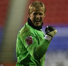 Był wypożyczany z manchesteru city do darlington, bury, falkirk, cardiff city i coventry city. Mwsswusmyb0unm