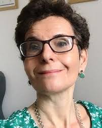 Lesley Goad's Instagram, Twitter & Facebook