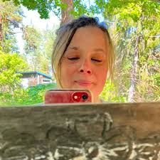 16 år. Kommer aldrig komma upp i 55 helt klart 😅🙈