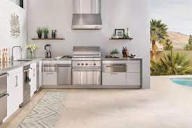 Look at our collection with 10 amazing luxury living room designs. 34 Incredible Outdoor Kitchens We D Love To Cook In Loveproperty Com