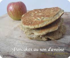 Le régime flocon d'avoine est de plus en plus populaire en france, et pour cause ! Pancakes Au Son D Avoine Et Aux Pommes Recette Sans Oeufs Cuisine Et Dependances