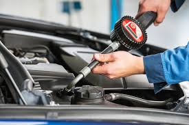 Most i've ever waited on a weekday was 45 minutes. Does It Matter Where You Go For An Oil Change Vehicle Maintenance