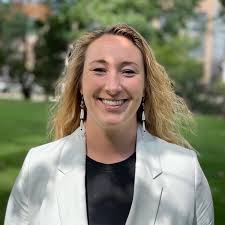 Ashlee Bird's Instagram, Twitter & Facebook