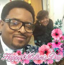 Darian Sims's Instagram, Twitter & Facebook