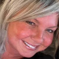 Susan Hedinger's Instagram, Twitter & Facebook