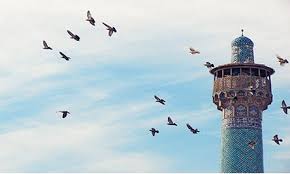 انه اذا رأت الفتاة العزباء بأنها بالمنام تسمع صوت الأذان فهذا يشير الى انه موعد جميل مثل زواجها يقترب أو أنها ستفرح عن قريب بما تريده. ØªÙØ³ÙŠØ± Ø§Ø°Ø§Ù† Ø§Ù„Ø¸Ù‡Ø± ÙÙŠ Ø§Ù„Ø­Ù„Ù… Ø³Ù…Ø§Ø¹ Ø£Ø°Ø§Ù† Ø§Ù„Ø¸Ù‡Ø± ÙÙŠ Ø§Ù„Ø­Ù„Ù…