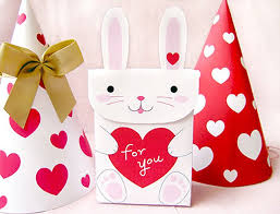 14 Easy Diy Valentines For Kids This valentine's day, surprise your loved ones with a homemade gift. 14 easy diy valentines for kids