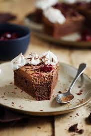 Gateau Diabolique Facon Foret Noire Chefnini Recette Gros Gateau Au Chocolat Gateau Gateau Chocolat