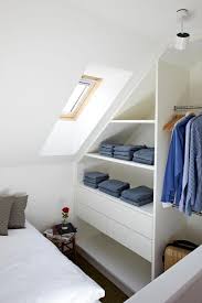 Dachschragen Platz Optimal Ausnutzen So Geht S Einbauschrank Einbauschrank Dachschrage Kleiderschrank Fur Dachschrage