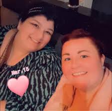 Anyone do requests please ? Or prize pages ?