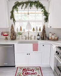 However they still won so many hearts and have an unbeatable power to make christmas holiday precious and cheerful. 24 Must See Christmas Kitchen Decor Ideas