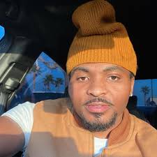 Yesterday watching the Super Bowl 🏈with my rounds Anthony Brown just  talking about how just last year a nigga had big bags of canteen under the  tv 📺 betting