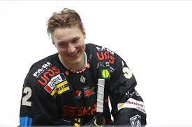 Aatu räty is smiling as he explains that he is better at cooking, basketball, tennis, squash, chess and maybe now golf than his big brother, aku. Ysjxvzxmjcqjgm