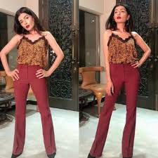 Hannah is the quintessential easy breezy wrap dress that can be as daytime casual or nighttime glamour as you want! Iffat Omar Faces Extreme Backlash For Wearing Sleeveless Dress