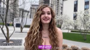 Best Friends, No Boundaries – Comatozze