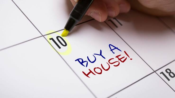 Timing a home purchase around rates and season