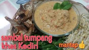 Yang khas dari sambal ini adalah penggunaan dua jenis tempe, tempe yang sudah menjelang busuk atau terlalu matang dan tempe yang masih bagus. Resep Sambal Tumpang Instan Khas Kediri Paling Legendaris Sambal Nusantara Warisan Turun Temurun Smotret Video Onlajn Brazil Fight Ru