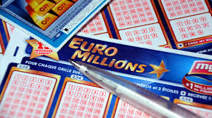 The first draw was held on 13 february 2004 in paris. V8a 3ivxamxilm