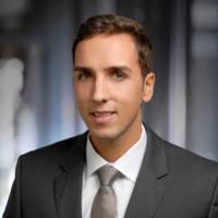 60+ perfiles de «Lucas Herrmann»