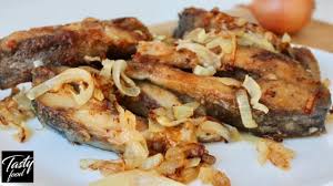 как вкусно пожарить свинину на сковороде кусочками с луком Kak Vkusno Pozharit Karpa Na Skovorodke S Lukom Eda Ovoshnye Blyuda Idei Dlya Blyud
