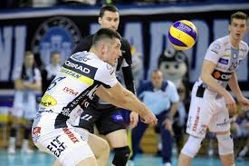 W przypadku gdy drużyny mają tyle samo punktów o kolejności decyduje: Zmiany W Pluslidze Wiecej Druzyn Bedzie Gralo O Mistrzostwo Polski