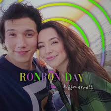 HAPPY RONRON DAYY!! i can’t believe it’s been 5 years since they met 🫶🏼💕  • ac+rm : bcrndreamer • @veronicamerrell @aaronburriss @merrelltwins •  #kissmerrell #viral #videostar #youtube #edit ...
