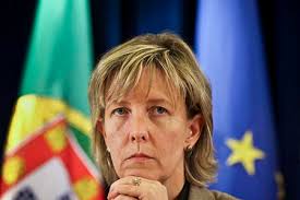 Maria Luís Albuquerque indicada para comissária europeia
