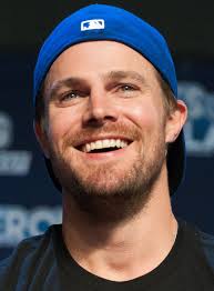 Stephen Amell Wikipedia