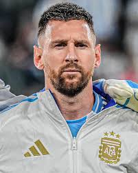 Lionel Messi 🇦🇷 the Goat is injured 😥😥