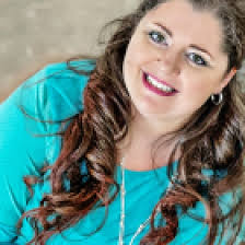 Jessica Hammock's Instagram, Twitter & Facebook