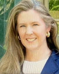 Anna Rosinski's Instagram, Twitter & Facebook