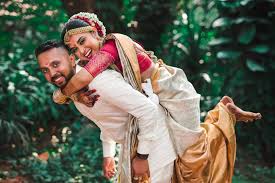 With a guest list of 11000 visitors, the family served over a hundred different cuisines to guests as well as 150,000 homeless people at the wedding. India S Best Wedding Photographer Arjun Kamath