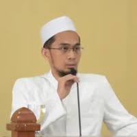 Meski bisa dikatakan merupakan pendatang baru, namun keilmuan beliau di bidang agama tidak diragukan lagi. Hari Ini Harus Lebih Baik