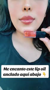 La Soie Lip Oil