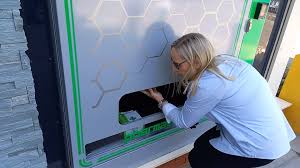 Dive into that hidden photos you've been waiting for!