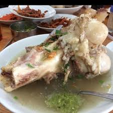 Kuah sup sumsum 5pcs, spicy bimbim ramyun 5pcs, kimchi soup 5pcs (ar4) rp 700.000. 5 Rekomendasi Tempat Makan Sop Tulang Sumsum Di Medan