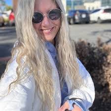 Erica Eddy's Instagram, Twitter & Facebook