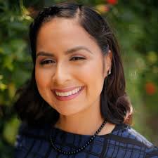 Angelica Ojeda's Instagram, Twitter & Facebook