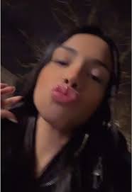 En bucle con esta canción🫠😂🤍 @Blessd @ANUEL #madrid #venezuela #foryou  #mirameremix #viral #2025 #spain #love #peopple