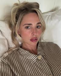 Lazy art making, je parle un peu le français, fiancés silk pyjamas,  bouquets from the garden, Fuji apples all day, nasturtiums 🌺🍓🧚🏻‍♀️💌🦢